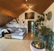 Helle 3,5 Zimmer Dachgeschoss-Wohnung in Kraichtal