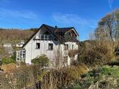 Foto - Zweifamilienhaus mit Einliegerwohnung im Keller