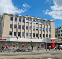 Inspirierendes Arbeiten: Moderne Büro-Praxisfläche in der Gorkistraße - Berlin Reinickendorf