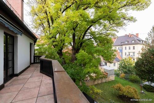 Foto - REMAX - 4-Zi-Whg in Sendling! Stilvolles Wohnen und Homeoffice im Baudenkmal!