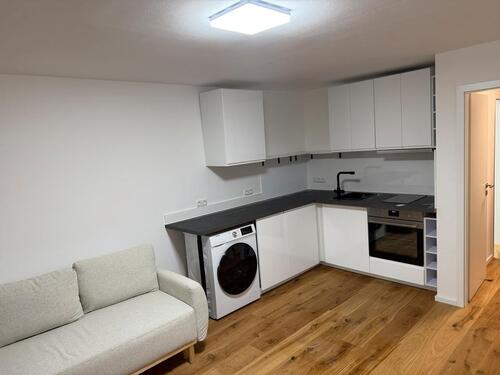 Foto - Für 1 PERSON renovierte und möblierte 1-Zimmer-Wohnung 81539