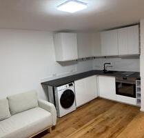 Für 1 PERSON renovierte und möblierte 1-Zimmer-Wohnung 81539 - München Bogenhausen