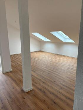 Foto - Großzügige 4-Zimmer-Wohnung in Ofterdingen zu vermieten