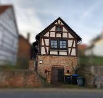 Charmantes kleines Haus - 89.500,00&nbsp;EUR Kaufpreis, ca.&nbsp; 78,00&nbsp;m&sup2; in Glauburg (PLZ: 63695)