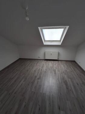 Foto - Dachgeschoßwohnung in Maintal zur Miete