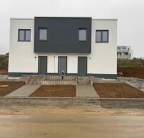 Moderne Doppelhaushälfte im Neubaugebiet von Hermannstein - Wetzlar