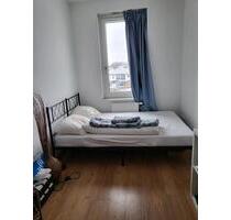 1 Zimmer zu mieten - 480,00&nbsp;EUR Kaltmiete, ca.&nbsp; 12,00&nbsp;m&sup2; in Berlin (PLZ: 13599) Spandau