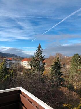 Foto - Möblierte 3-Zi. Whg. mit schöner Aussicht, EBK & Balkon