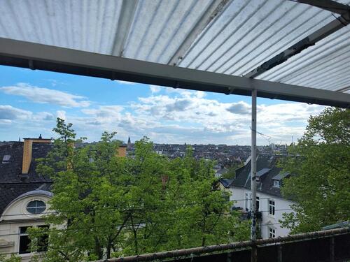 Foto - Helle 4-Zimmer Wohnung (ca. 90 m²) in Wiesbaden ab 01.05.2026