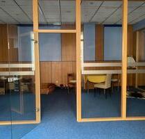 Werkstatt undoder Lager auf 200qm mitten in Jever