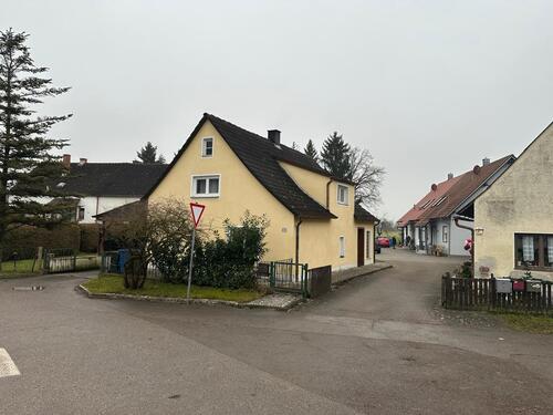 Foto - Provisionsirei vom Eigentümer: - 219.000,00 EUR Kaufpreis, ca.  128,00 m²
