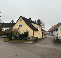 Provisionsirei vom Eigentümer: - 219.000,00 EUR Kaufpreis, ca.  128,00 m² in Abensberg (PLZ: 93326)