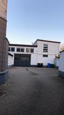 Foto - Vielseitig nutzbare Gewerbeeinheit in zentraler Lage von Düren
