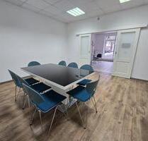 Moderne Büro-Ladenfläche im EG (66 m²) – möbliert, Schaufenster & Stellplatz in Nordhausen
