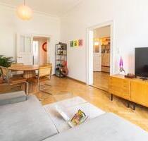 Helle Altbauwohnung in Haidhausen - 3 Zimmer, Balkon - München Au-Haidhausen