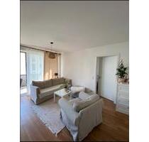Helle 2-Zimmer-Wohnung mit Balkon (befristet) (56 qm) - Berlin Mitte