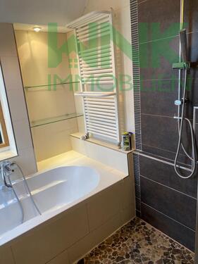 Foto - Top-renovierte Dachgeschosswohnung in Lehe – stilvolles Wohnen für Berufstätige