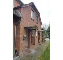 ***Zu Vermieten ab 15.12.25: Reihenmittelhaus mit Garage in Aurich Innenstadt***