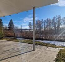 Erdgeschosswohnung mit Privatgarten und unverbautem Blick ins Grüne, Aufzug, Tiefgarage - Villingen-Schwenningen