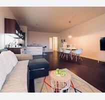 Luxury 3-Room wohnung Berlin Friedrichshain w Balcony & WiFi