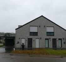 Neuwertige Doppelhaushälfte zur Miete in Bawinkel- 94 qm Wohnfläche