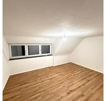 DG Wohnung zu vermieten in Rommelshausen - Kernen im Remstal