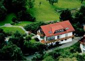 Foto - Attraktives Wohnen, Haus im Haus, 2 Stellplätze, Außenbereiche