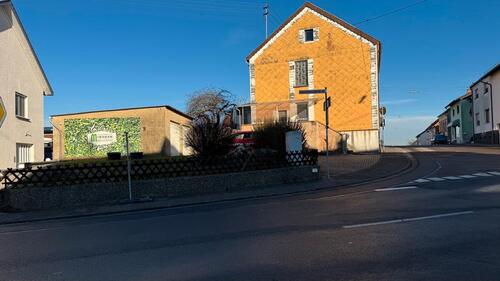 Foto - Mehrfamilienhaus, Wohnhaus zum Kaufen in Eppelborn