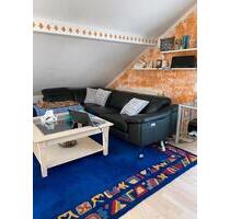 Möbelierte Dachgeschosswohnung in Stuttgart-Wangen Möbelierte Dachgeschosswohnung in Stuttgart-Wangen