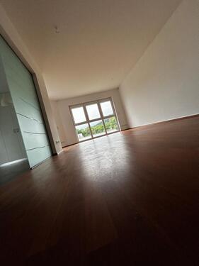 Foto - 5 Zimmer Maisonettenwohnung in Welschbillig