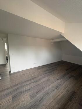Foto - Dachgeschosswohnung- Ideal für Singles
