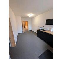 Büroräume für Gewerbetreibende - 1.800,00&nbsp;EUR Kaltmiete, ca.&nbsp; 90,00&nbsp;m&sup2; in Achterwehr (PLZ: 24239)