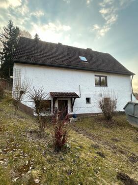 Foto - Wohnhaus im Landkreis Bindlach - 230.000,00&nbsp;EUR Kaufpreis, ca.&nbsp; 130,00&nbsp;m&sup2;