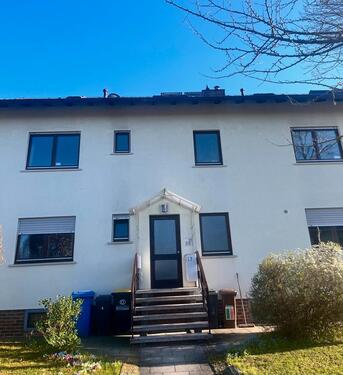 Foto - Dachwohnung im 2.OG - 630,00&nbsp;EUR Kaltmiete, ca.&nbsp; 75,00&nbsp;m&sup2;