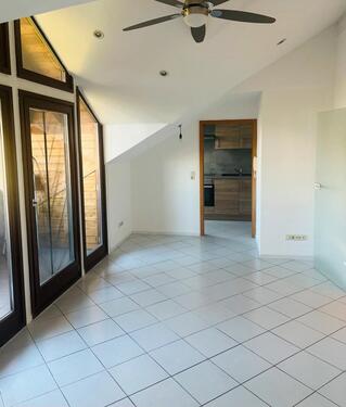 Foto - 3 Zimmer Dachgeschoßwohnung zur Miete in Bad Neustadt an der Saale