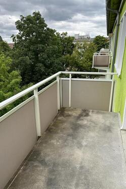 Foto - 3-Zimmer-Wohnung mit Balkon! - 364,00 EUR Kaltmiete,