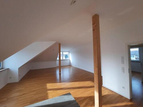 Foto - 2.5 Zimmer Dachgeschoßwohnung zur Miete in Ingolstadt