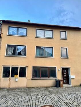 Foto - Zweifamilienhaus mit GarageLagerhalle und Keller - Massivbauweis