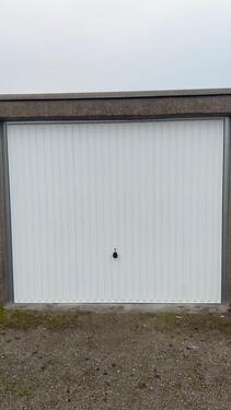 Foto - Garage zu vermieten ab Oktober - 90,00 EUR Miete,
