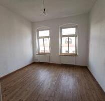 2-Zimmer-Wohnung mit Küche + Bad - Werdau