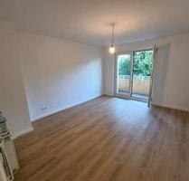 von privat: Renovierte 3 Zimmerwohnung Baumschulenweg - Berlin Treptow-Köpenick