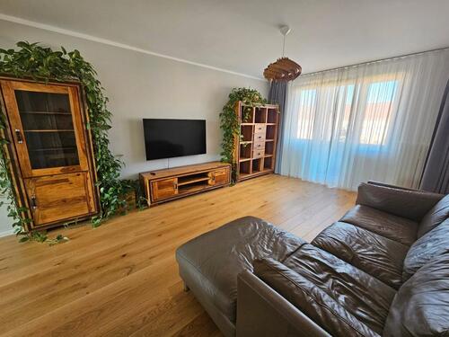 Foto - Hochwertig sanierte Altbauwohnung mit 3 Zimmern, Balkon & 2 Bäder