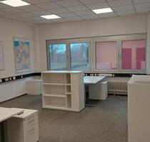 Voll klimatisiertes Büro mit CAT-Verkabelung und Teeküche - Teningen