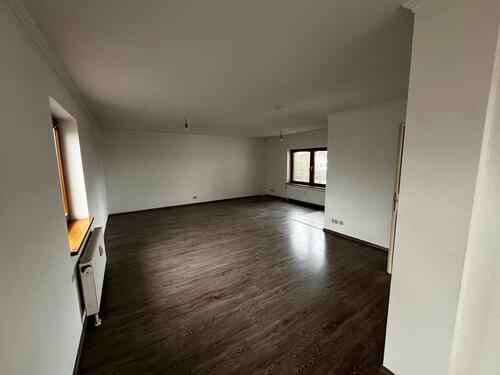 Foto - 90qm Wohnung Garten und Keller - 1.500,00 EUR Kaltmiete, ca.  90,00 m²
