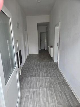 Foto - 3 Zimmer , Küche, Bad ... Erdgeschoss Wohnung eigener Eingang