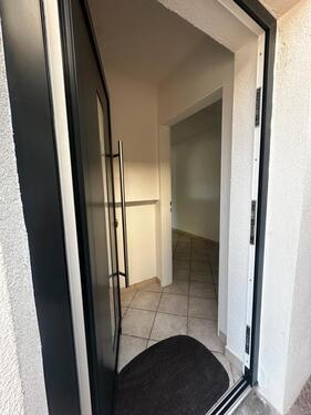 Foto - 3 Zimmer Wohnung in Bisingen - 1.050,00&nbsp;EUR Kaltmiete, ca.&nbsp; 80,00&nbsp;m&sup2;