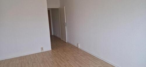 Foto - 1 Raum Wohnung - 320,00 EUR Kaltmiete, ca.  27,00 m²