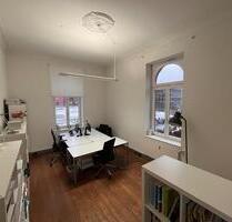 Heller Büroraum mit Altbau-Charme - Hamburg Bahrenfeld