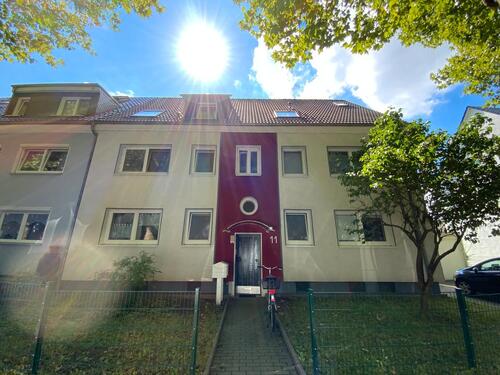 Foto - Schicke, helle & ruhige 2,5 Raum-DG-Wohnung in Stadtnähe