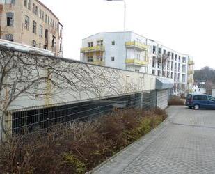 Tiefgaragenstellplatz in Werdau, Bahnhofstraße zu vermieten